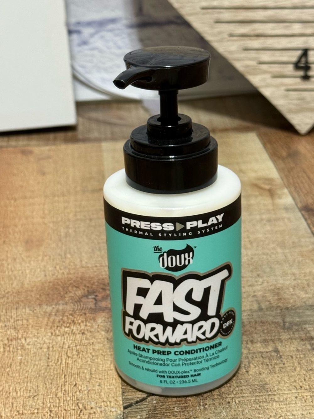 The Doux FAST FORWARD HEAT PREP CONDITIONER